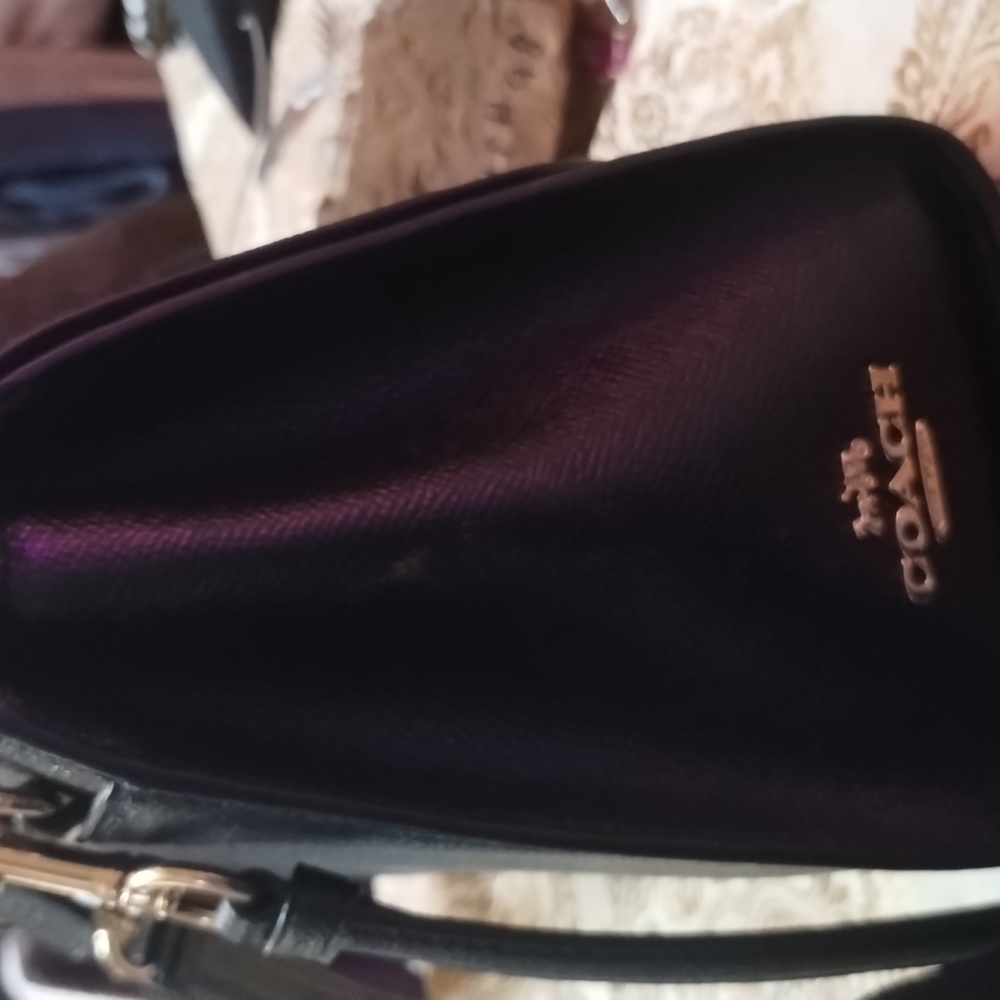 Purse - Picture 2 of 5